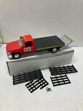 VINTAGE 1/24 SCALE 1990'S CHEVROLET FLAT BED MOBIL TRUCK PLASTIC BATTERY OPP