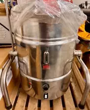 New ListingCalico Fudge Kettle Jacketed 20 Quart W/ Agitator