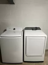 Samsung washer and dryer set (gas) - Very Good Condition