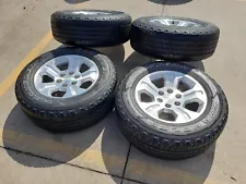 18" Chevy Tahoe Suburban Z71 OEM 5647 5753 wheels tires Silverado 2017 2018 2019 (For: 2018 Silverado 1500)