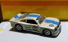 1975 MUSTANG COBRA II RACER CLASSICS # 38 by Johnny Lightning playing mantis