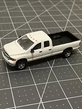 Dodge Ram 2500 Diecast Truck 2004 White 1/64 Scale?