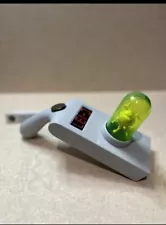 Funko Pop 2017 Rick and Morty Portal Gun - Replica of the one used by Rick C-137