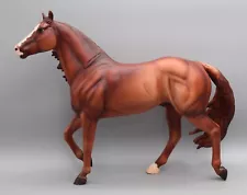 Breyer Smart Chic Olena #595 Chestnut Quarter Horse Model Traditional Scale 2005