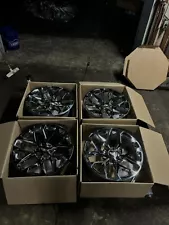 (4) 22” Factory OEM Snowflake Wheels