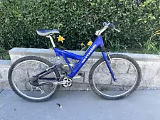 Cannondale mountain bike Super V1000 full suspension