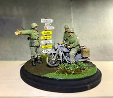 WW2 Diorama 1/35 Scale Recon Motorcycle Western Front with 3 Figures