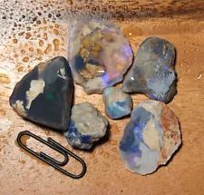 BLACK OPAL ROUGH - 20.8 gm / 104 ct parcel - Lightning Ridge Australia