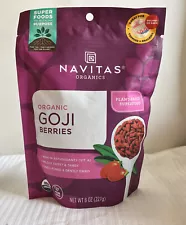 Navitas Organics Goji Berries 8 oz. Bag Organic Non-GMO Plant Based Superfood