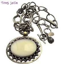 123grams! Massive Tres Jolie Vintage nautilus shell MOP sterlingsilver Necklace