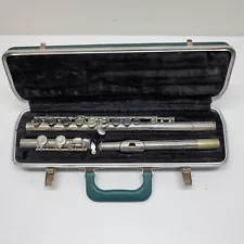 Bundy Flute With Case