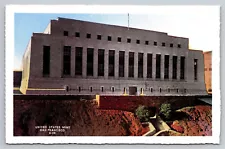 San Francisco California United States Mint Scalloped Postcard