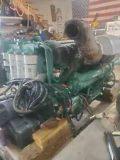 Volvo Penta D9-500 HP Marine Diesel Engine with Twin Disc Transmission 2-1