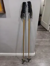 Vtg Scott Black Grip 48 in 122 cm Aluminum Gold Ski Poles w/ Leather Straps ￼USA