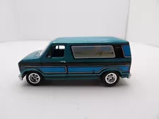 1976 FORD ECONOLINE 100 VAN 2002 JOHNNY LIGHTNING BOOGIE VANS 1:64 DIE-CAST