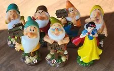 NO DOPEY Snow White and The Seven Dwarfs 2022 Garden Statue Set