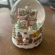 christmas snow globes musical