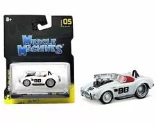 Maisto Muscle Machines 1964 Shelby Cobra White #98 1:64 Scale