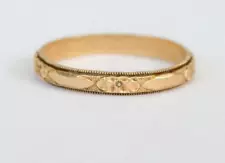 Vintage Patterned 14k Wedding Gold Ring For Sale