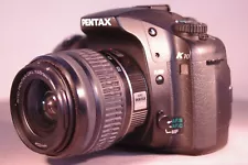 PENTAX K10D 10.2MP Digital SLR + Pentax Lens, Nice, LOW S.C. + Extras, Read!