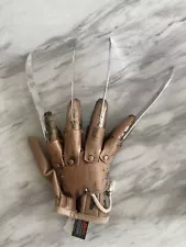 Rubie’s A Nightmare On Elm Street Freddy Krueger Glove Costume Accessory