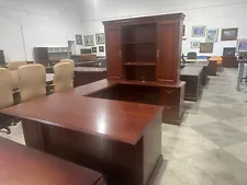 6'Wx8 1/2'D executive traditional wood U shape desk by First Office in Cherry