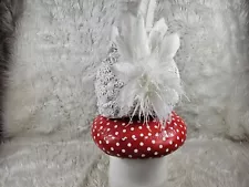 Women's Church Bridal Large White Crown Hat Couture With Feathers Size Small