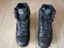 MENS BLACK LEATHER DOLOMITE HAWK PRO BOOTS SZ. 9