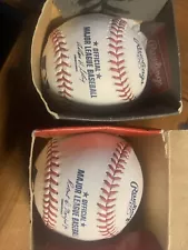 2 RAWLINGS OFFICIAL MAJOR LEAGUE BASEBALLs