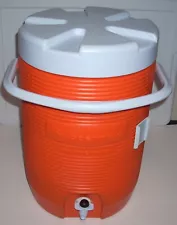 Vintage Rubbermaid 1683 Water Cooler Orange Sideline Sports Drink Dispenser