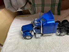 1/32 NEW RAY BLUE KENWORTH W900 SEMI TRACTOR, NO PACKAGING # 233