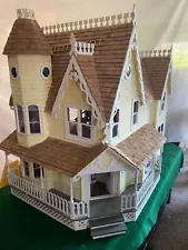 Vintage Greenleaf Pierce Dollhouse w/ Furniture, Dolls, Working Electric. 1:12