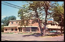 SUMMERSIDE PEI Postcard 1950s Linkletter Motel Classic Cars