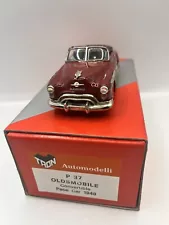 TRON Automodelli P 37 OLDSMOBILE Convertible Pace Car 1949 Red 1:43