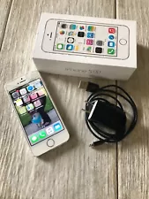 Apple iPhone 5s 32 GB Silver (AT&T) - Phone Works Great/Screen Issue