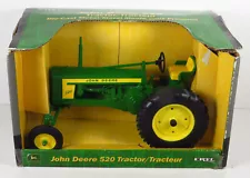 New Listing2004 In Box ERTL John Deere Model 520 Tractor Farm 1:16 Metal