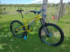 GT Sensor Carbon Pro full suspension mountain bike 29 xl