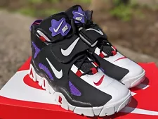 Nike Air Barrage QS Mid Raptors Hyper Grapes Size 10 NEVER WORN