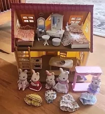 Sylvanian Calico Critters Cozy Cottage Doll House Bunny Rabbits Furniture