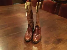 Custom Made Womens Alligator Skin Boots. Cognac Brown. Great Condition Size 9 B