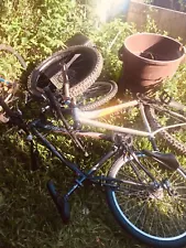 Specialized Bike for parts or repair USED!!! Garage Sale