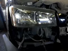 BIG SALE Passenger Headlight Fits 03-04 AVALANCHE 1500 1613445 (For: More than one vehicle)