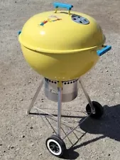 Vintage Weber Grill Simpsons 10 Anniversary Limited Yellow Charcoal Collectible