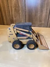 2005 Ertl J.I.Case Model 450 Toy Skid Steer Loader, 1/16 Scale