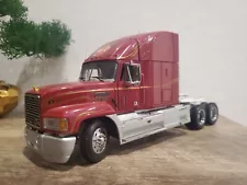 Franklin Mint 1993 Red Mack Elite CL 613 1/32 Diecast Semi Truck B11U024 Read