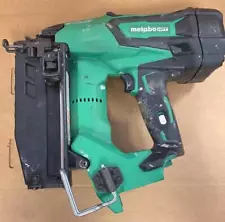 METABO HPT NT1865DM 18V 16 GAUGE FINISH NAILER (TOOL-ONLY) USED.