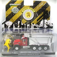 2019 MACK GRANITE DUMP TRUCK W/ SNOW PLOW RED 1/64 DIECAST GREENLIGHT 30336