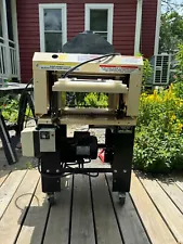 Woodmaster 12" 5HP Planer/Molder Model 712. Includes 712 Pro-Pack