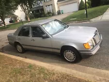 1987 Mercedes-Benz 300-Series E