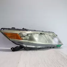 2010-2012 Honda Accord Right Passenger Side Headlight OEM 33100TP6A01 (For: Honda Accord Crosstour)